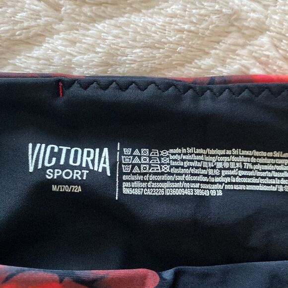 Victoria’s Secret sport leggings Black red floral print. Like new size medium. - Picture 5 of 10